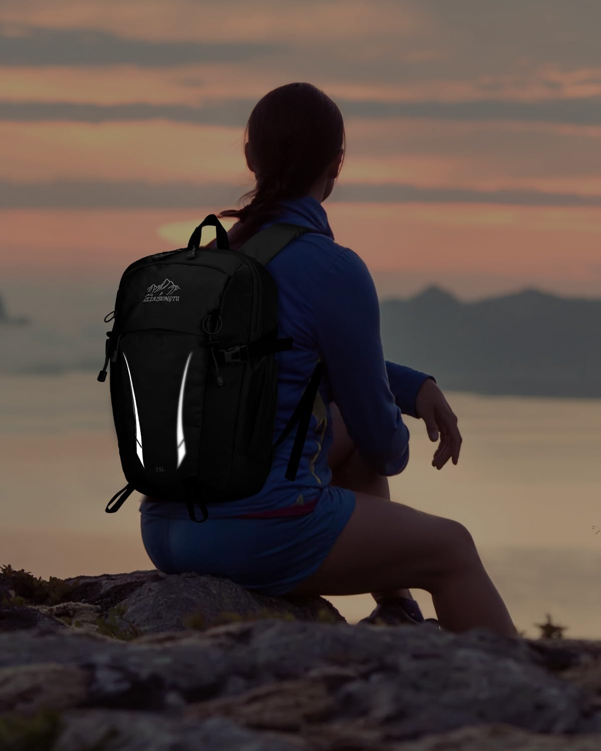 15L Small Padded Hiking Backpack with Chest Strap for Men, Lightweight Waterproof Daypack for Travel, Black