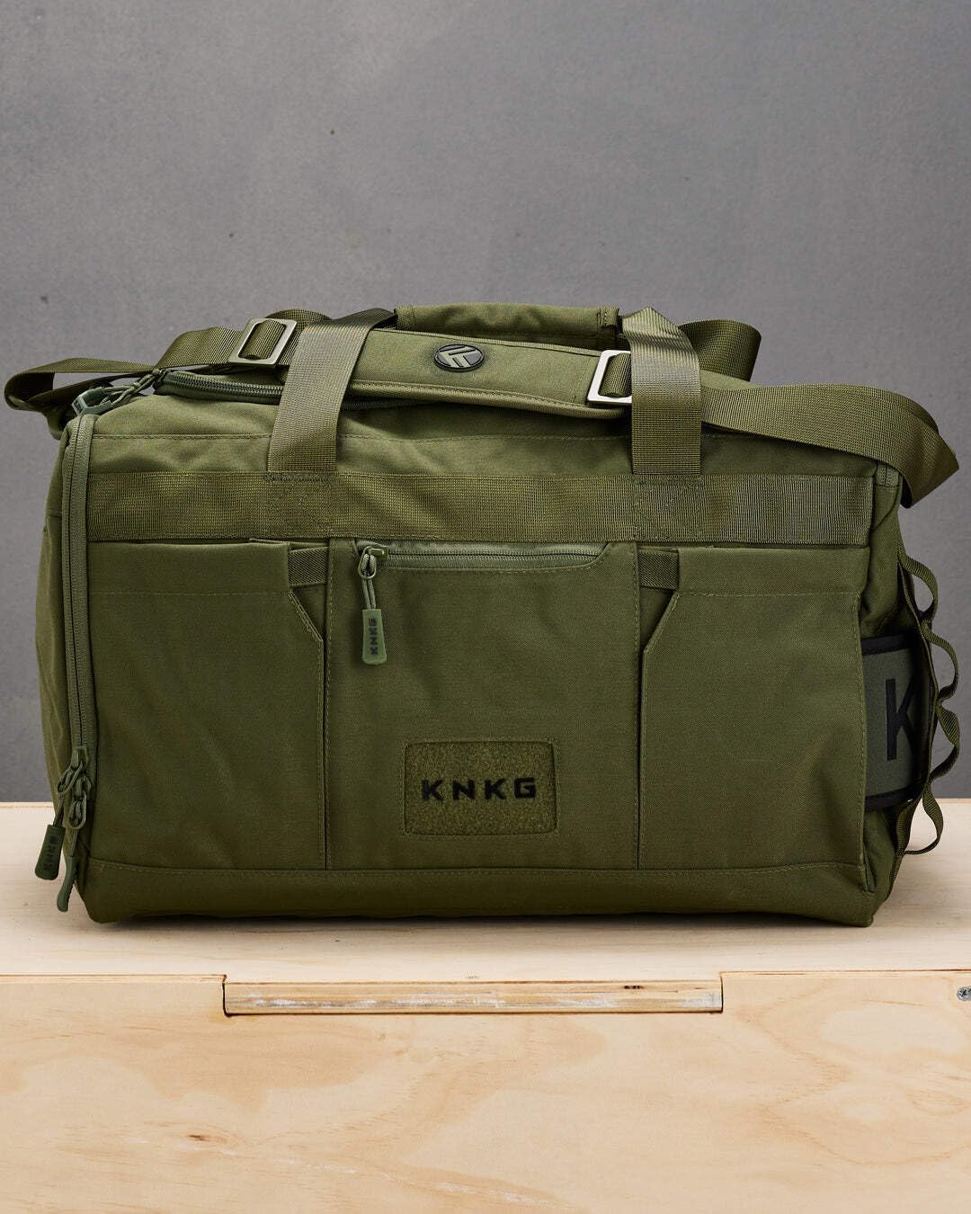KNKG CORE Duffel Medium 35L - Gym Bag with Lifting Belt Attachment - Durable 500D Nylon, YKK Zippers - Green