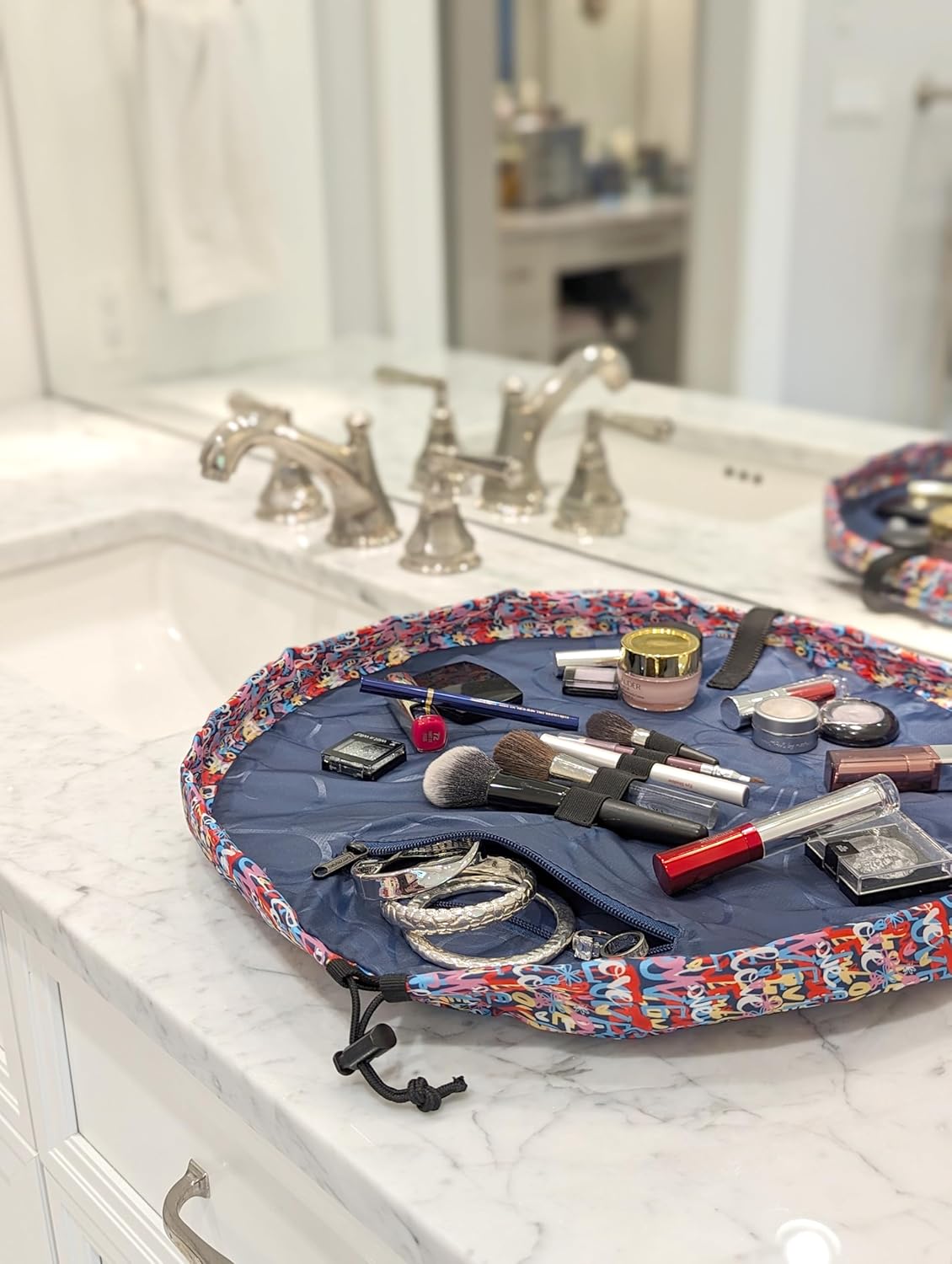 Lay-n-Go Cosmo Layflat Drawstring Cosmetic & Makeup Bag Organizer w/Zipper Pocket, Brush Loops & More, Cinch to Close, Lay Flat to Use, Durable, Machine Wash, Travel Toiletry Bag (20", Love)