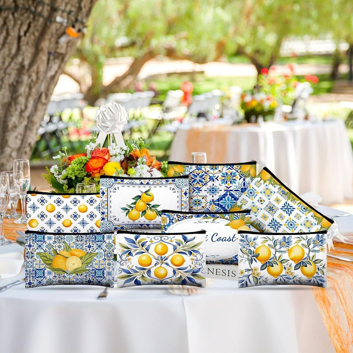 16 Pcs Lemon Cosmetic Bags Bulk for Women Lemon Canvas Makeup Bags Blue Tiles Zipper Pouches Italian Summer Fruit Travel Toiletry Bag Souvenir Gift for Bridesmaids Bachelorette Wedding Supplies