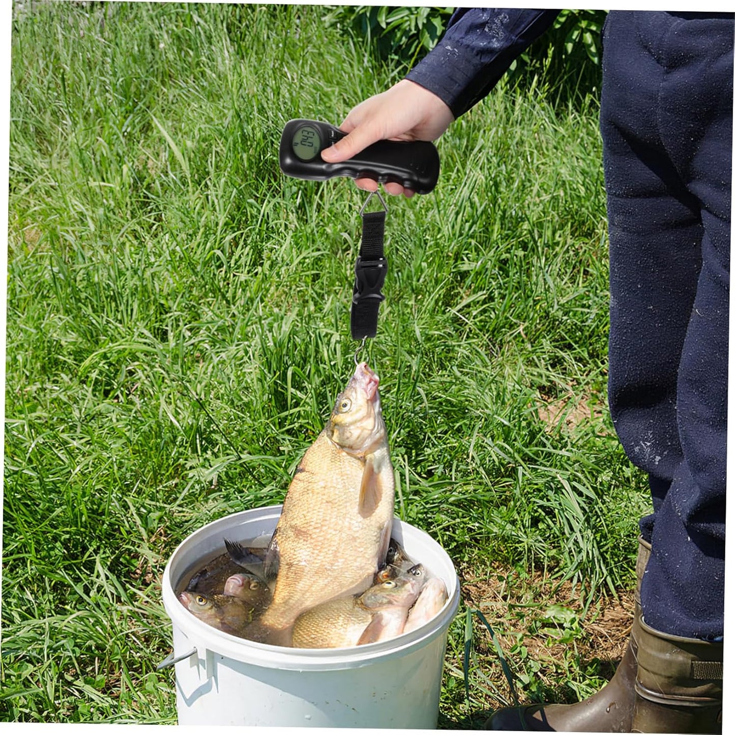 Ultra-Portable Backlit LCD Display Scale Luggage Weight Scale for Travel Compact Battery Included