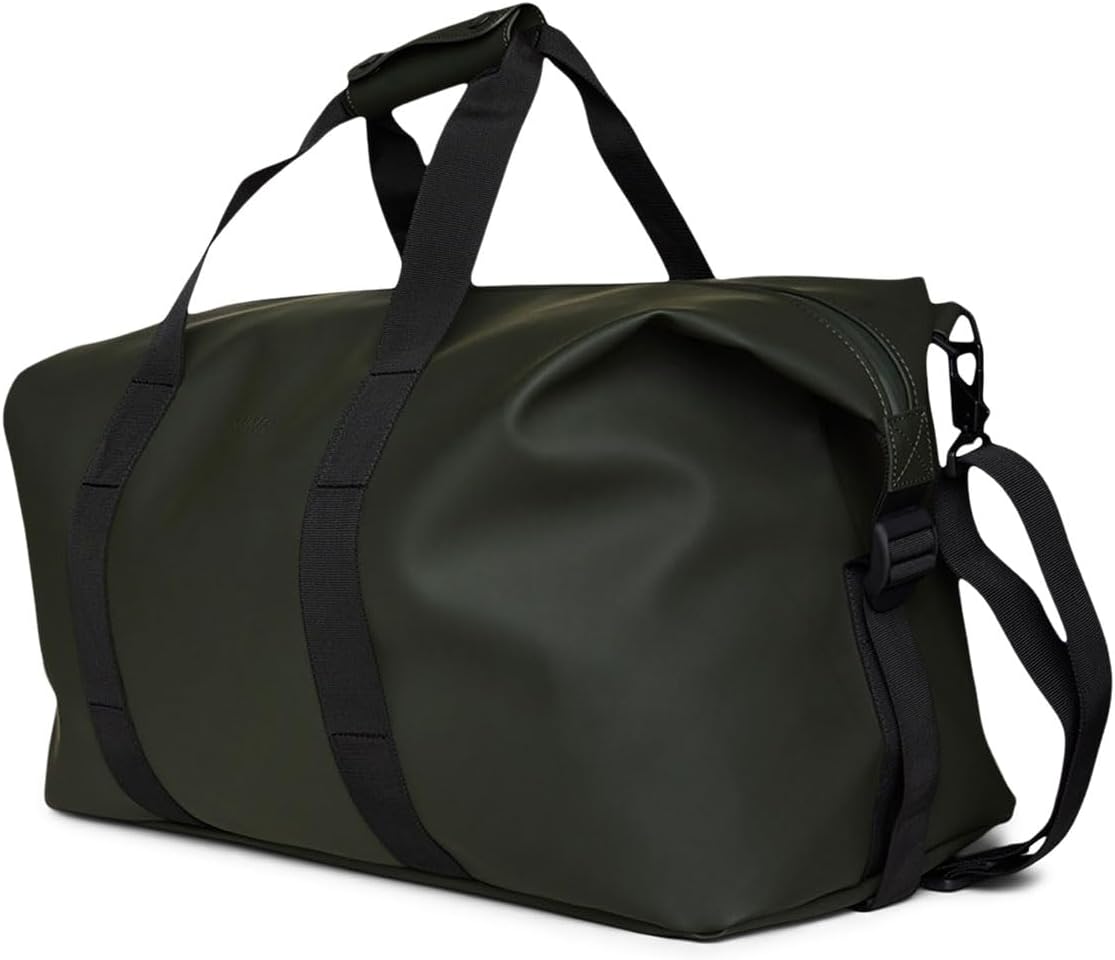 RAINS Regular Weekend Bag - Waterproof Travel Duffel for Men and Women - Duffle with Coated Zip, Adjustable Strap