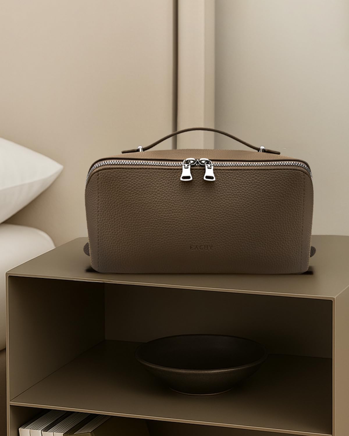 EACHY Makeup Bag,Large Capacity Travel Makeup Bag,Waterproof Portable Open Flat Toiletry Bag Cosmetic Bag with Divider and Handle