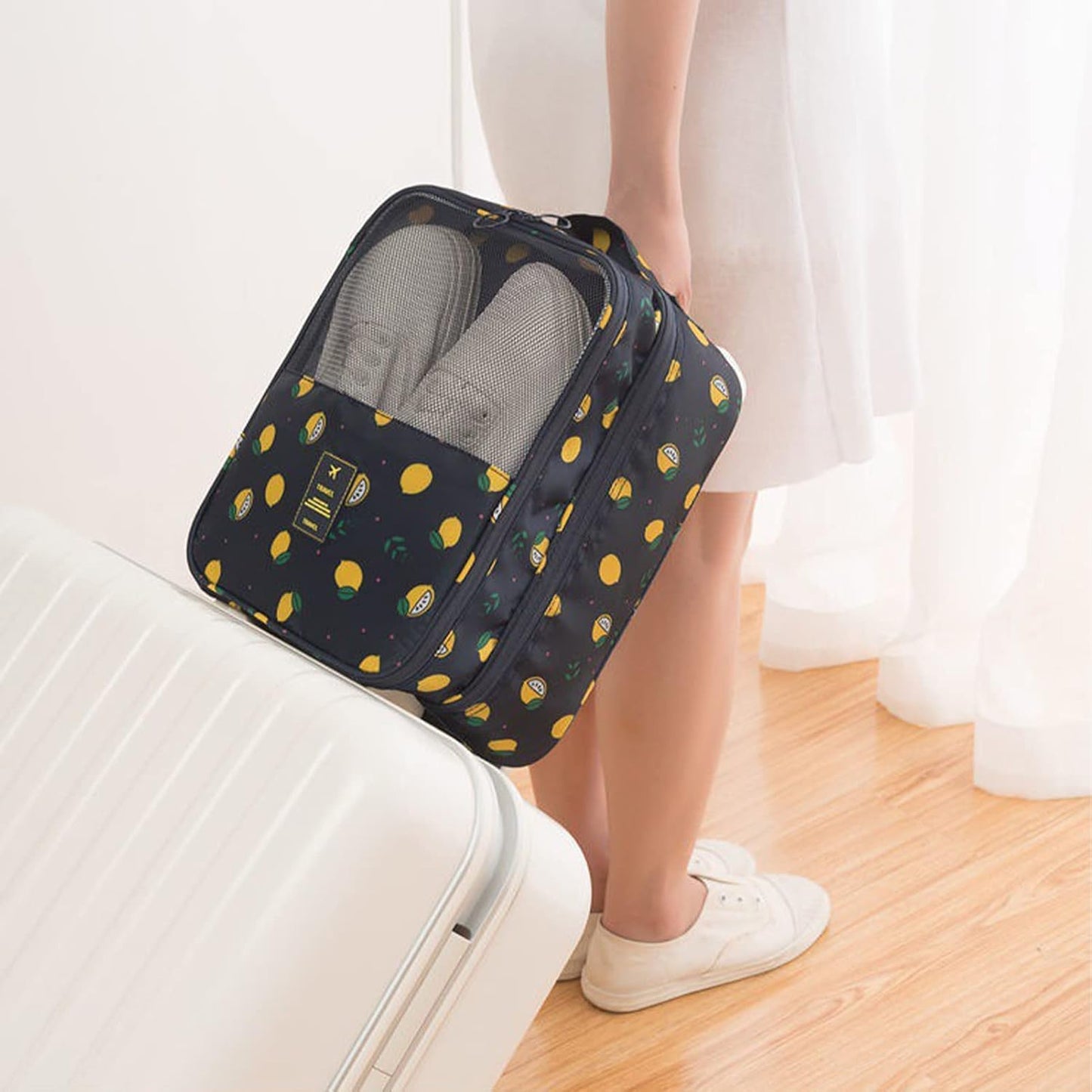 Shoe Bag for Travel, Travel Shoe Bag for Packing, Hold 3 Pairs of Shoes, Travel Essentials for Flying Shoe Organizer Shoe Storage Bag for Travel Light Black-lemon