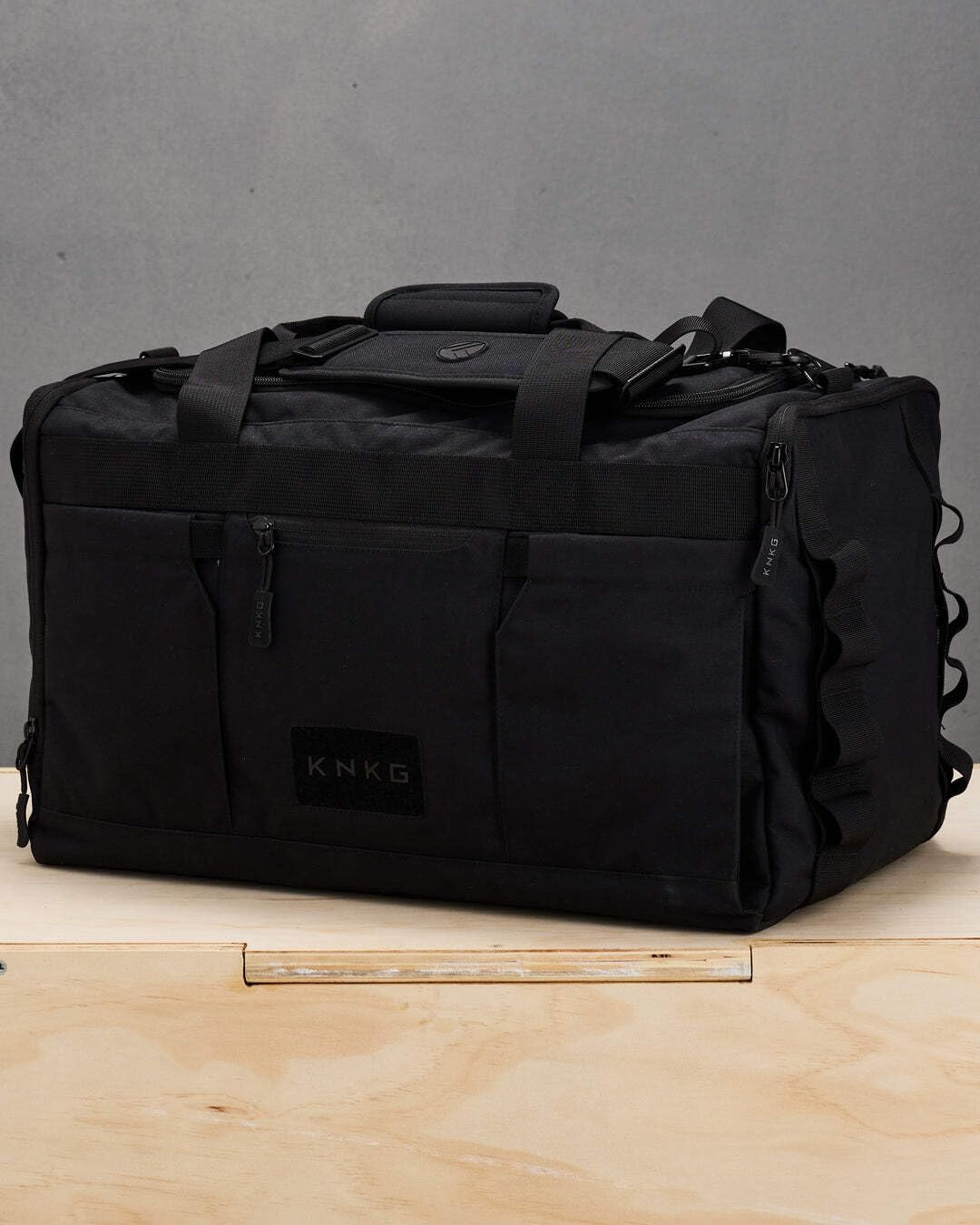 KNKG CORE Duffel Medium 35L - Gym Bag with Lifting Belt Attachment - Durable 500D Nylon, YKK Zippers - Black