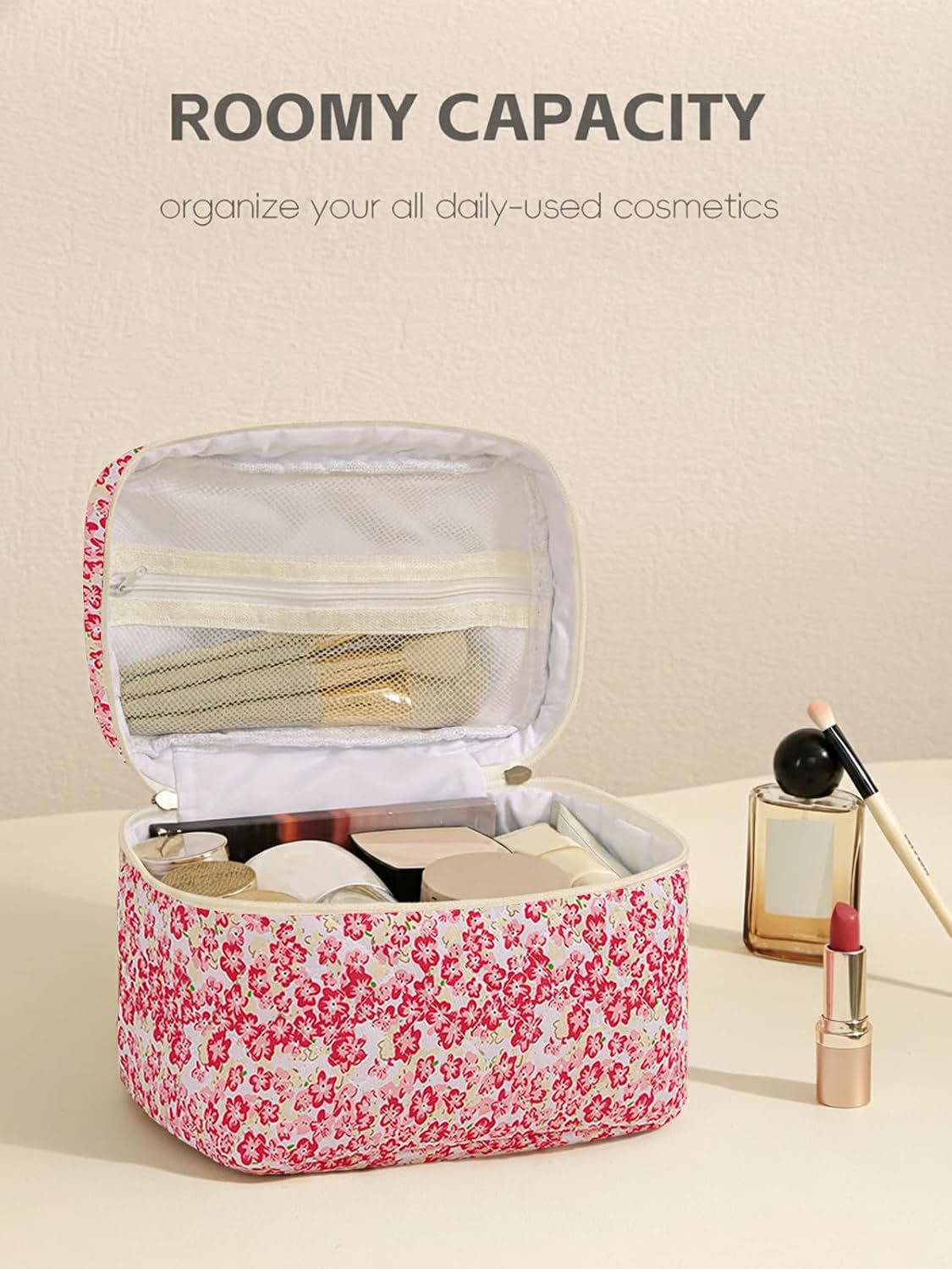 Large Travel Quilted Makeup Bag for Women Girls, Floral Cosmetic Bag, Cute Coquette Aesthetic Flowers Toiletry Organizer Bag Red Flower