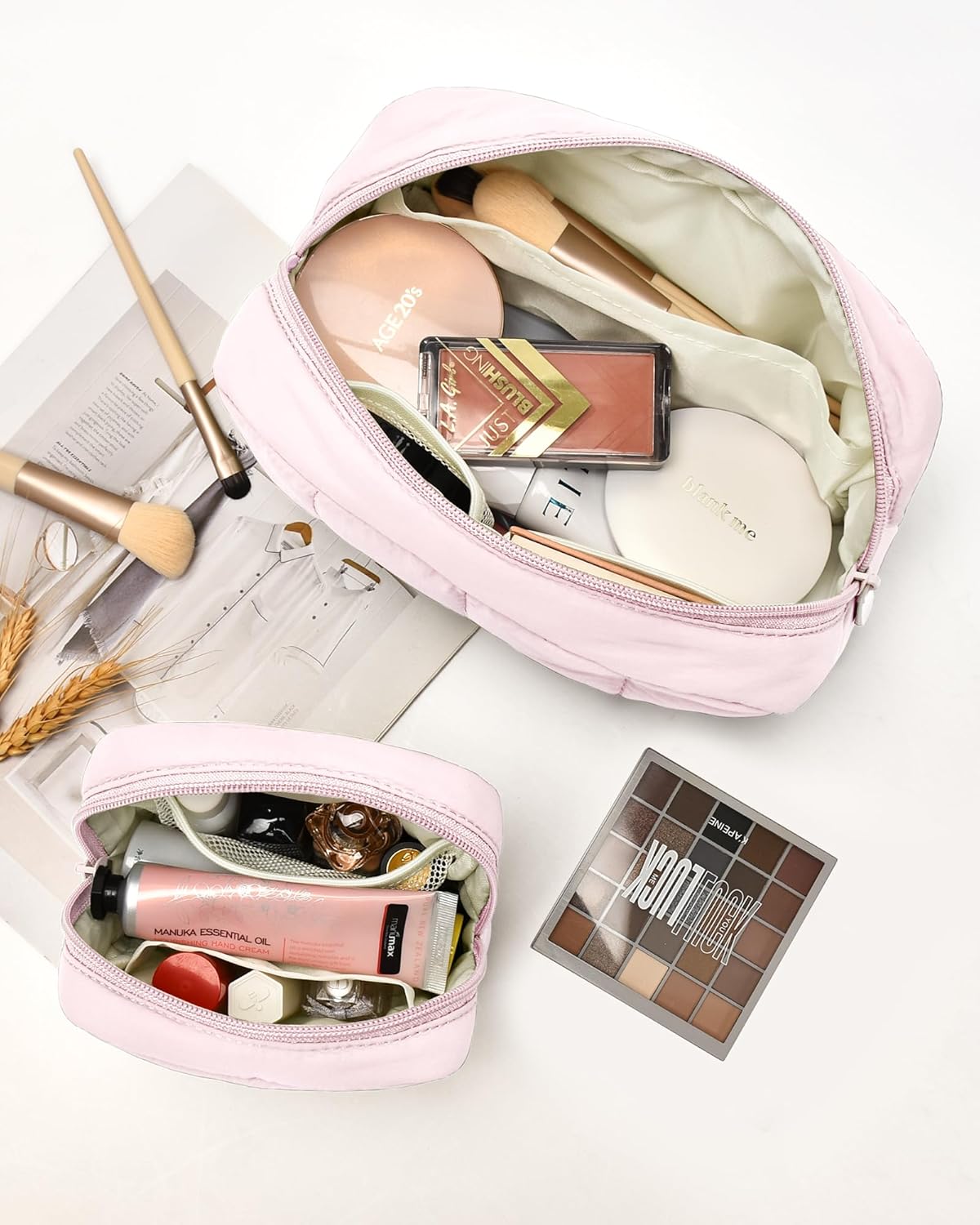 oscaurt 2 Pcs Makeup Bag Travel Toiletry Bag for Women Puffy Padded Cosmetic Pouch Purse Wide-open Makeup Organizer Case Travel Essentials