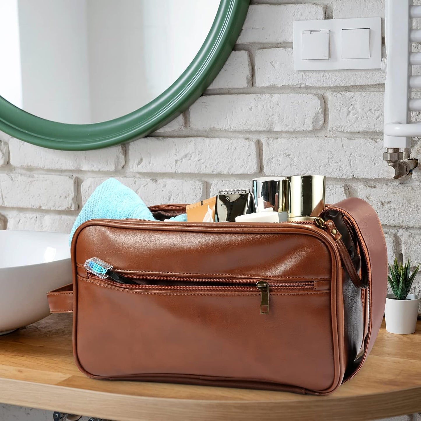 Personalized Leather Travel Toiletry Bag for Men, Large Travel Bathroom Shaving Dopp Kit, Large Cosmetic Bag Waterproof
