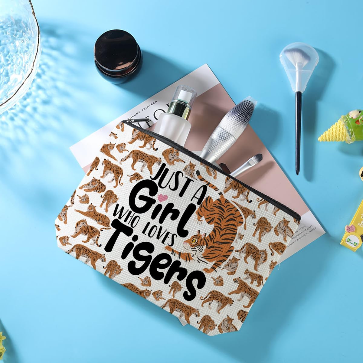 Azteoiz Tiger Makeup Bag, Tiger Gifts, Animal Lover Gifts, Tigers Lover Gifts for Women Female Girl Sister Daughter Friend Graduation Friendship Birthday, Cosmetic Bag Travel Toiletry Bag