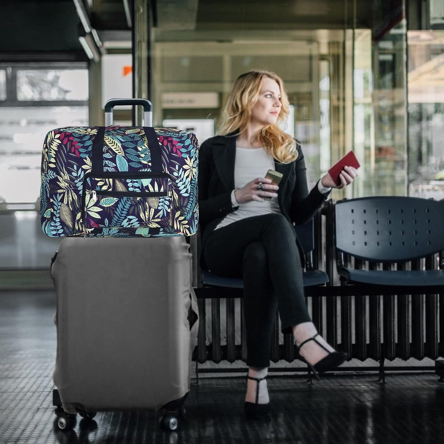 F.FETIVIN Weekender Bag Carry On Travel Duffle Medium Overnight Bag for Women (Blue Leaf)