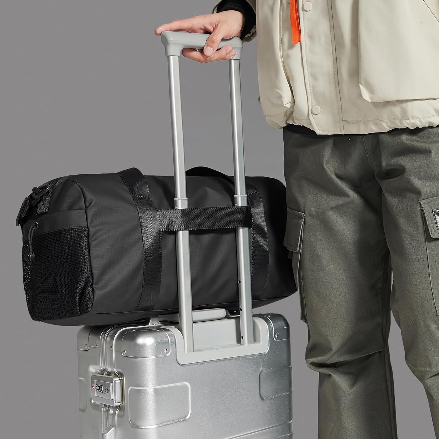 Small Gym Bag Duffel Bag for Men Women with Shoe Compartment Ideal for Sports,Travel,and Overnight Trips, Athletic Gear Workout Weekender Bags, Black