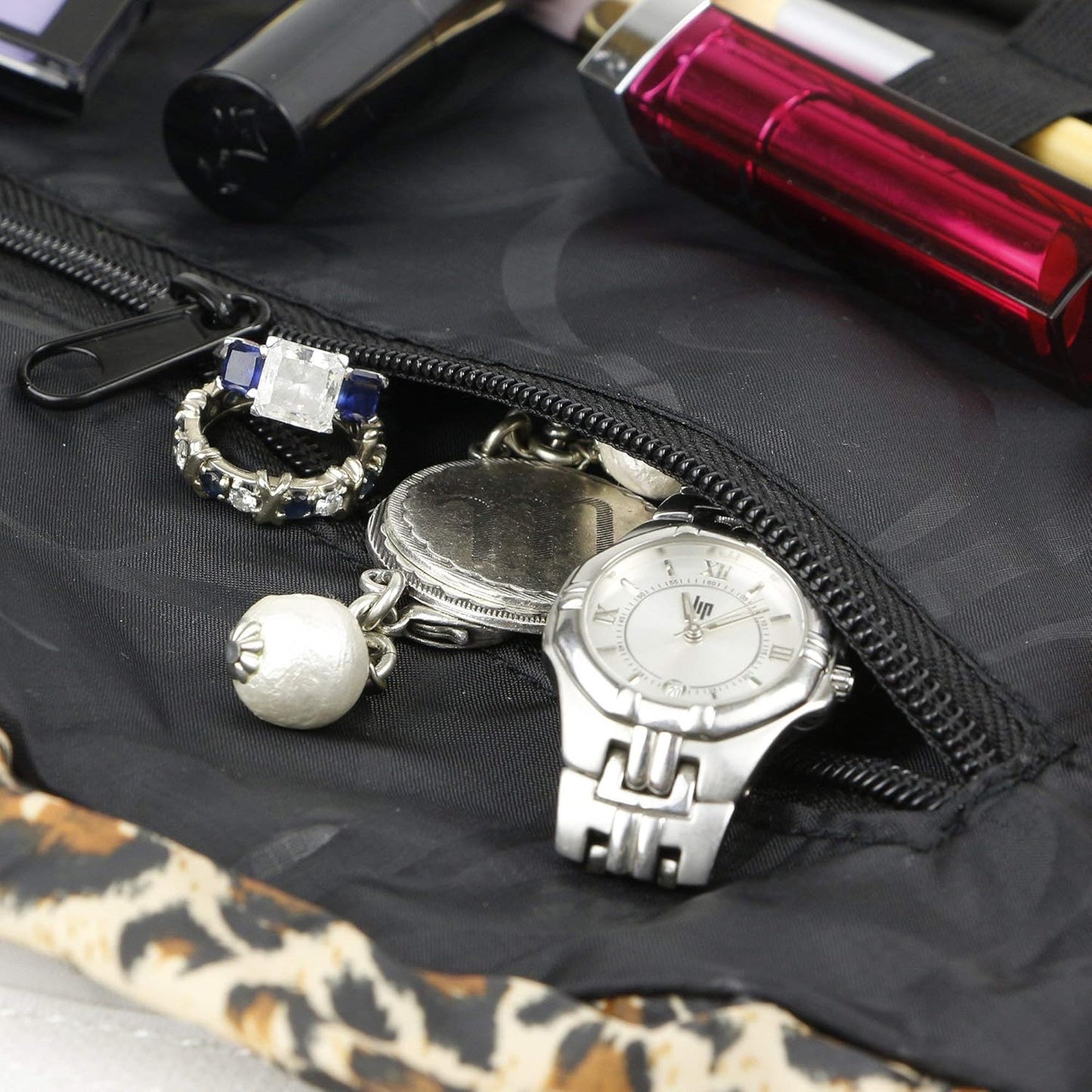 Lay-n-Go Cosmo Layflat Drawstring Cosmetic & Makeup Bag Organizer w/Zipper Pocket, Brush Loops & More, Cinch to Close, Lay Flat to Use, Durable, Machine Wash, Travel Toiletry Bag (22", Leopard)