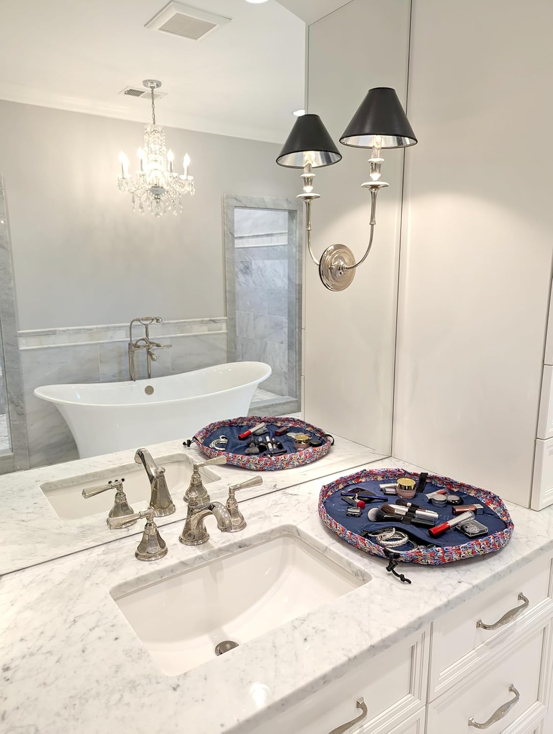 Lay-n-Go Cosmo Layflat Drawstring Cosmetic & Makeup Bag Organizer w/Zipper Pocket, Brush Loops & More, Cinch to Close, Lay Flat to Use, Durable, Machine Wash, Travel Toiletry Bag (20", Love)