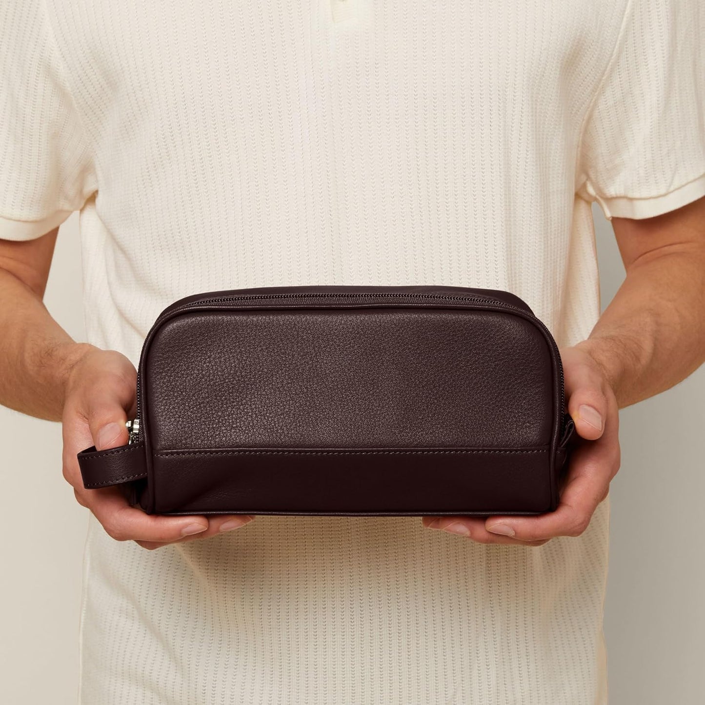 Leatherology Brown Leather Toiletry Bag – Small Double Zip Dopp Kit – Full Grain Leather Travel Organizer with Water-Resistant Lining – Compact Grooming Bag for Men or Women